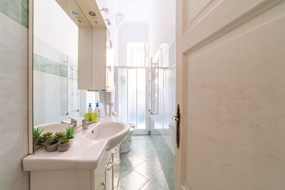 Tonale Elegant City Apartment 17