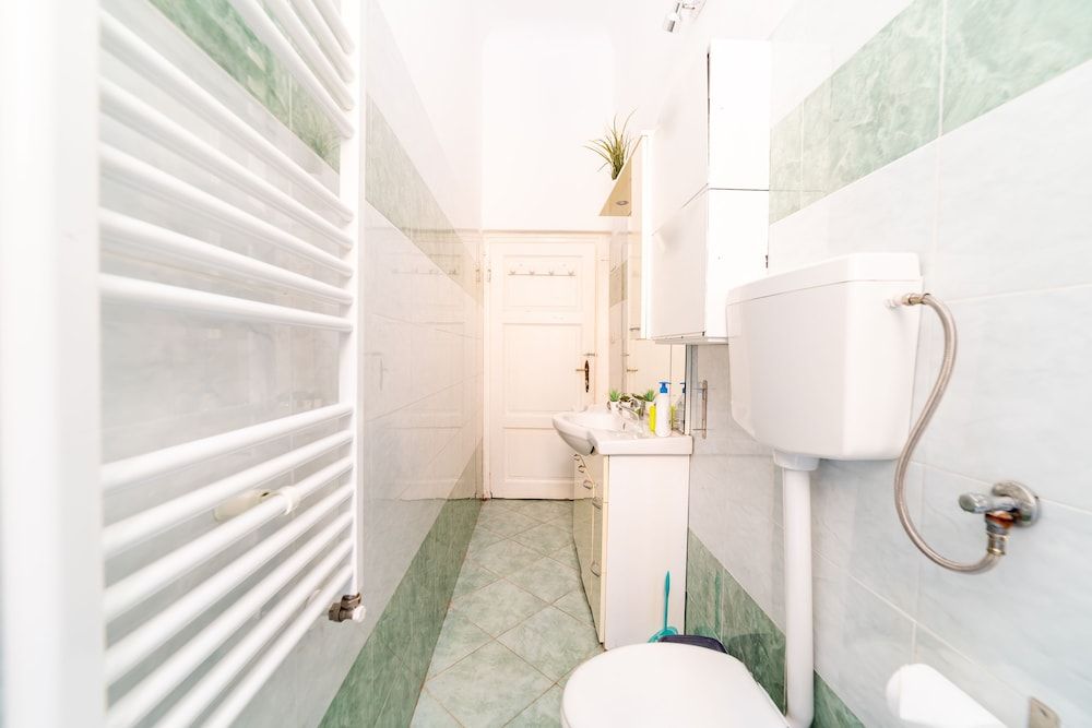 Tonale Elegant City Apartment 18