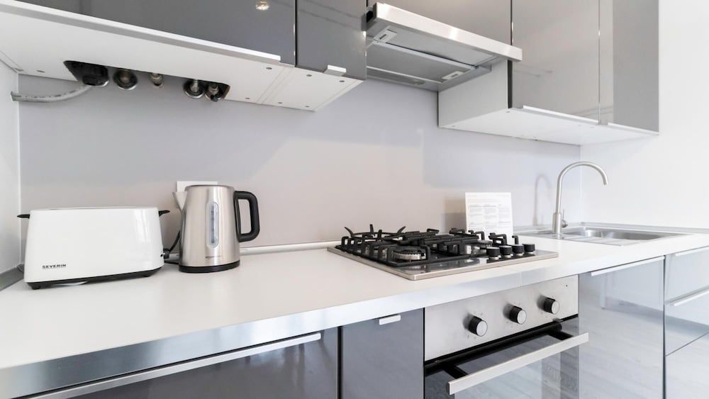 Italianway - Angelo Della Pergola Apartment 11