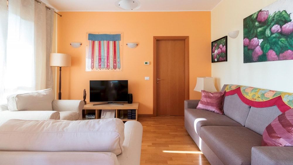 Italianway - Tolstoi 1 Apartment 11