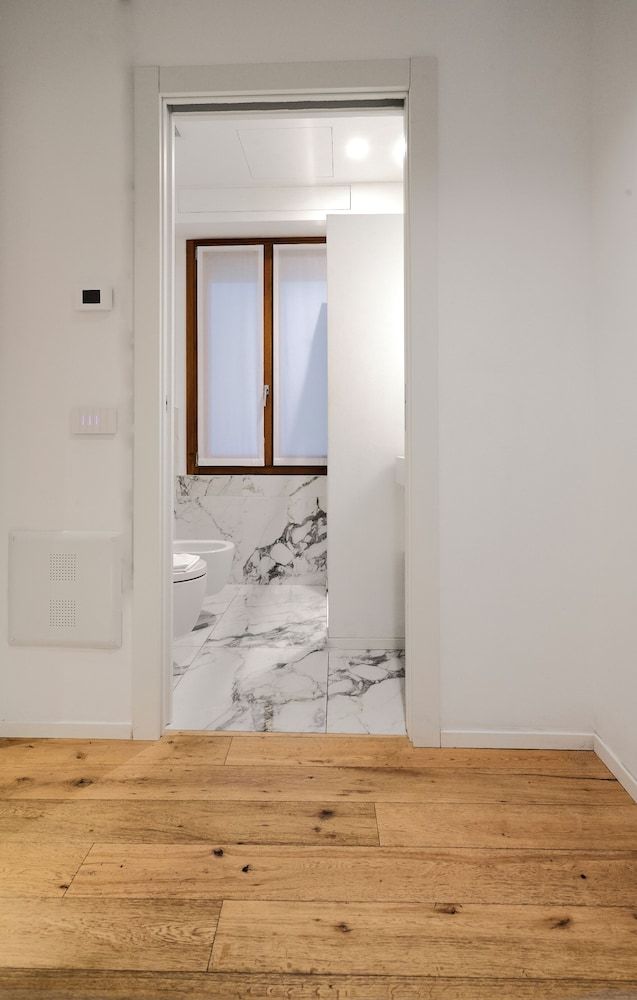 Milan Luxury Apartment-hosted by Sweetstay Basic Apartment, 1 Double Bed with Sofa bed 16