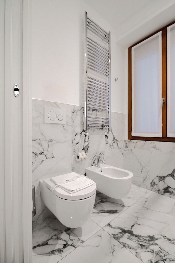 Milan Luxury Apartment-hosted by Sweetstay Basic Apartment, 1 Double Bed with Sofa bed 15