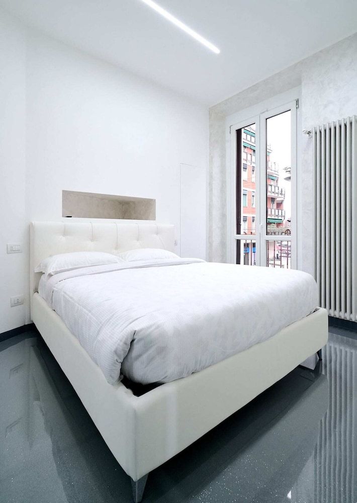 undefined Suite Milano-hosted by Sweetstay 3