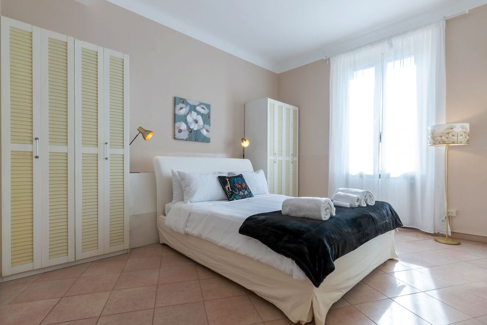 undefined Milan Retreats Navigli