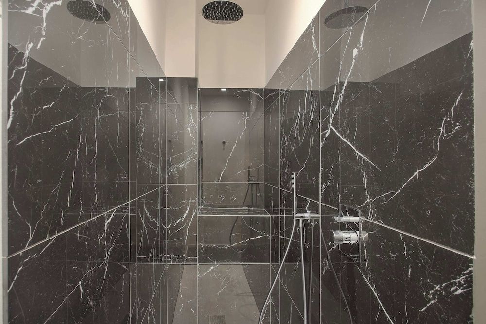 Milan Chic Luxury-hosted by Sweetstay Basic Apartment 18