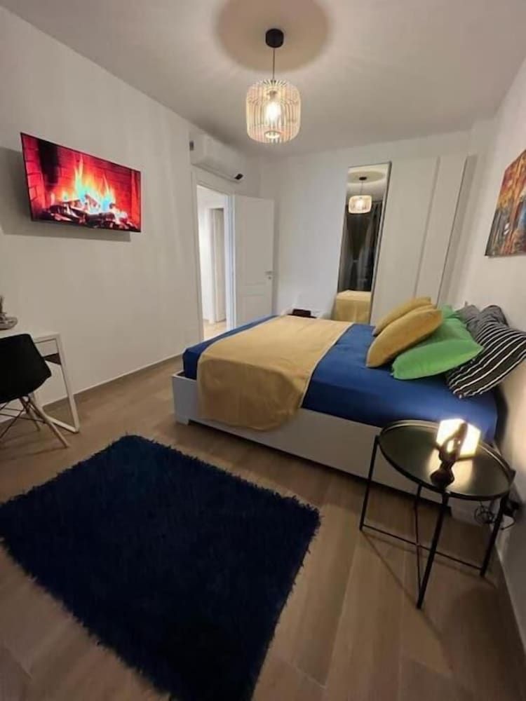 undefined Stylish New Apartment in Milan Navigli 9