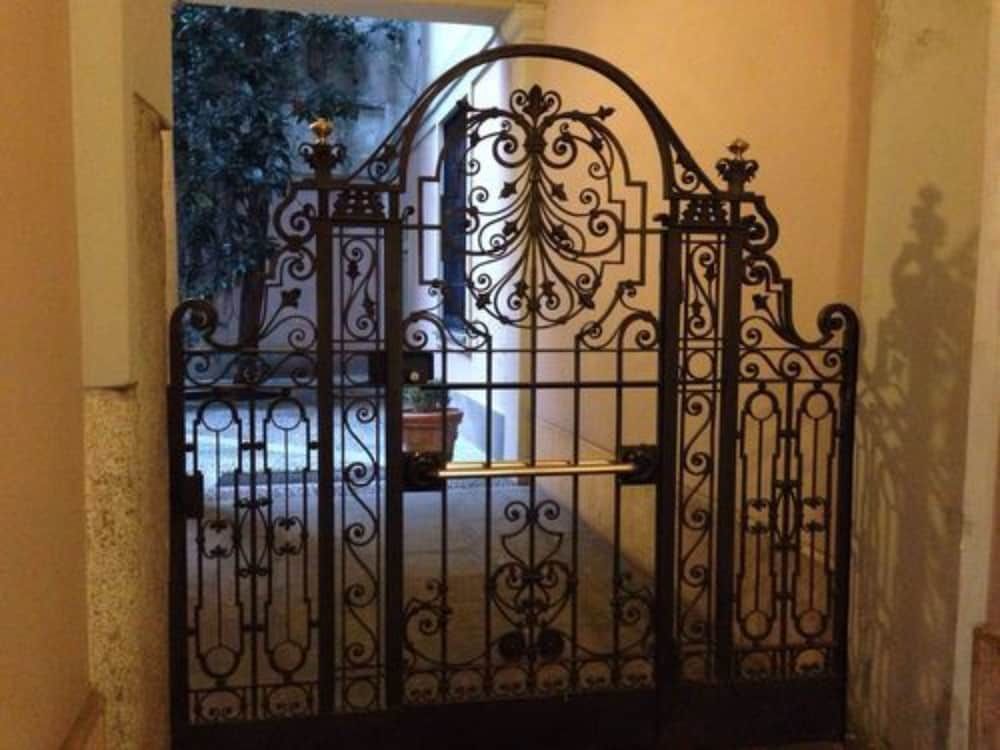 undefined Casa Milano Apartments and Rooms 7