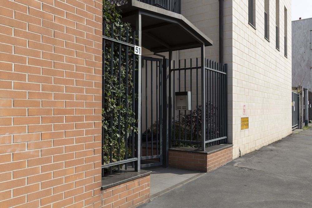 undefined notami - Salomone - Mecenate District 6