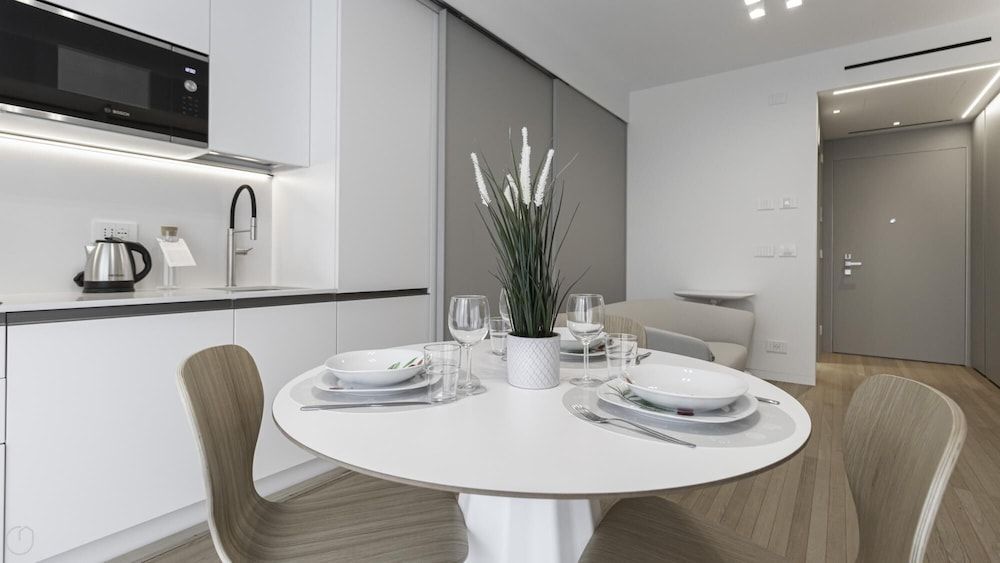 undefined Italianway - Stresa 22 10