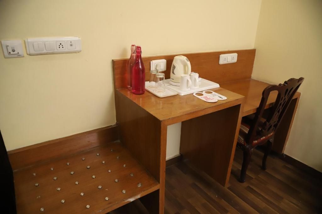 Hotel Residency Palace Deluxe Room 4