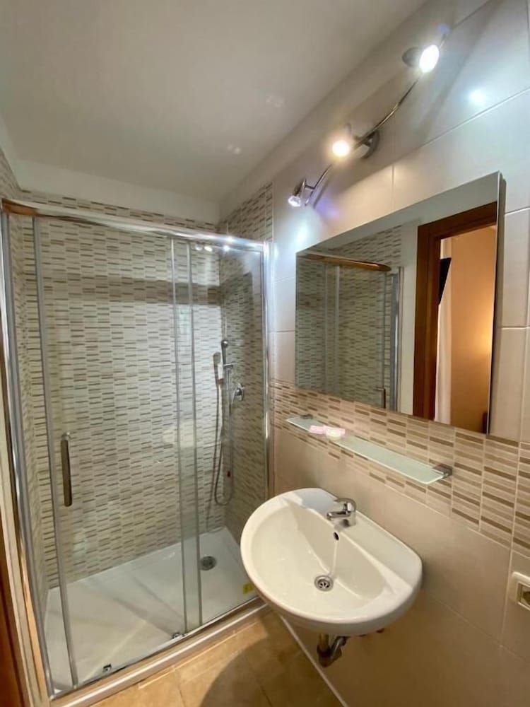 undefined Hotel Atena 7