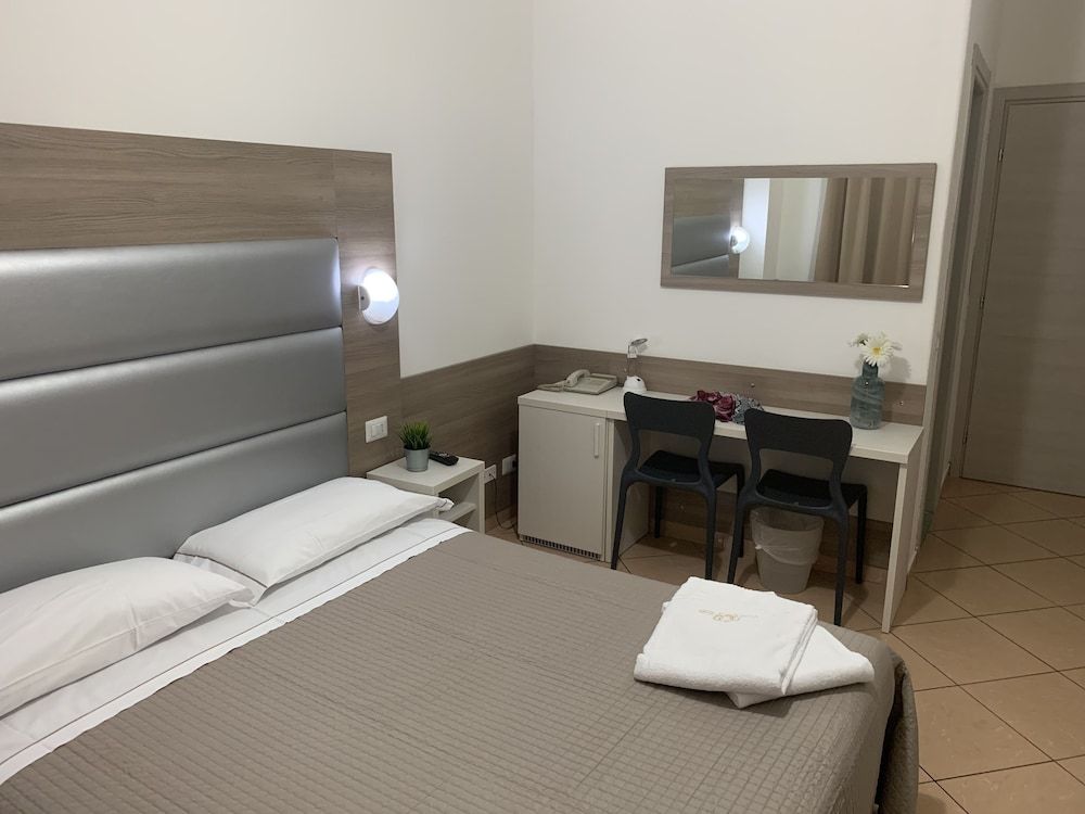 Hotel Siro Double Room 6
