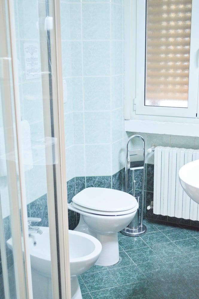 Miu Hotel Double or Twin Room 3