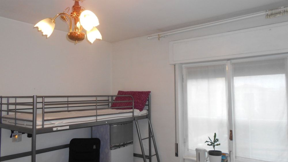 PortRayal Milan City Accomodations City Twin Room, 1 Bedroom, Shared Bathroom 7
