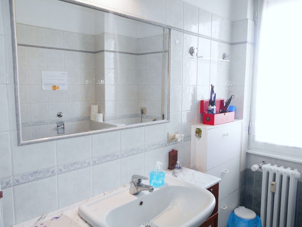 PortRayal Milan City Accomodations City Twin Room, 1 Bedroom, Shared Bathroom 19