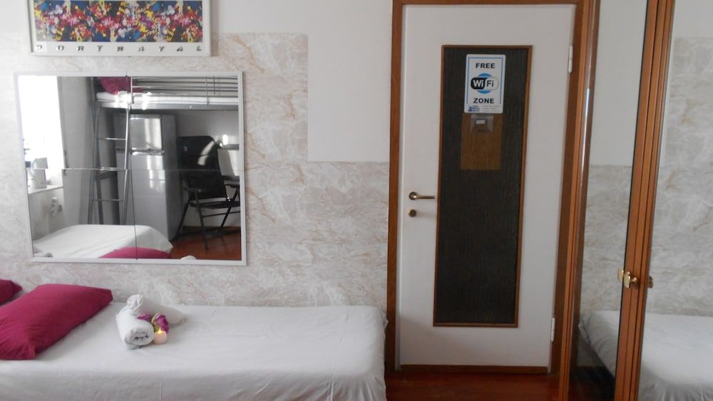 undefined PortRayal Milan City Accomodations 9