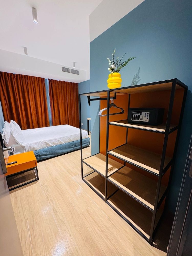 undefined Hotel Vitruvio 10