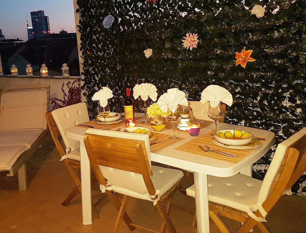 undefined Home Flowers Milano 7