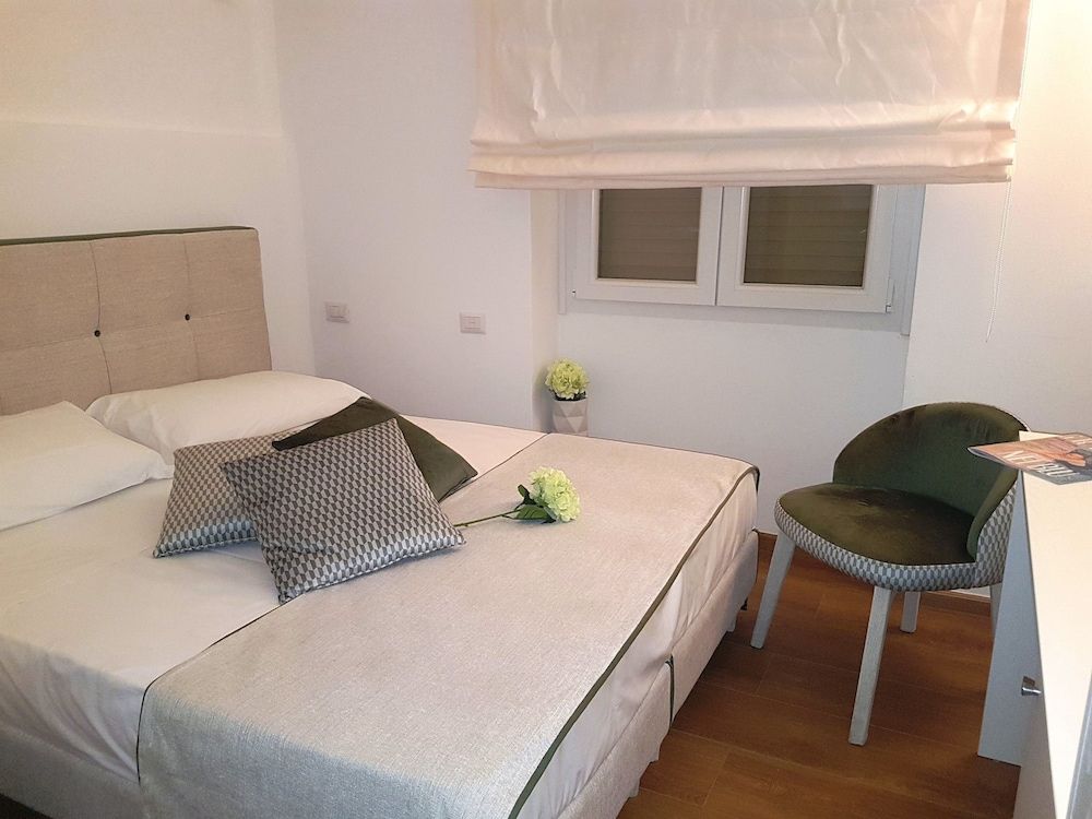 Home Flowers Milano Double Room, Accessible, City View 3