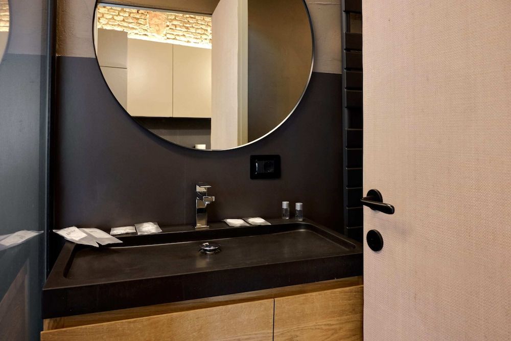 Lancetti Stylish Loft-hosted by Sweetstay Basic Loft, 1 Double Bed 10