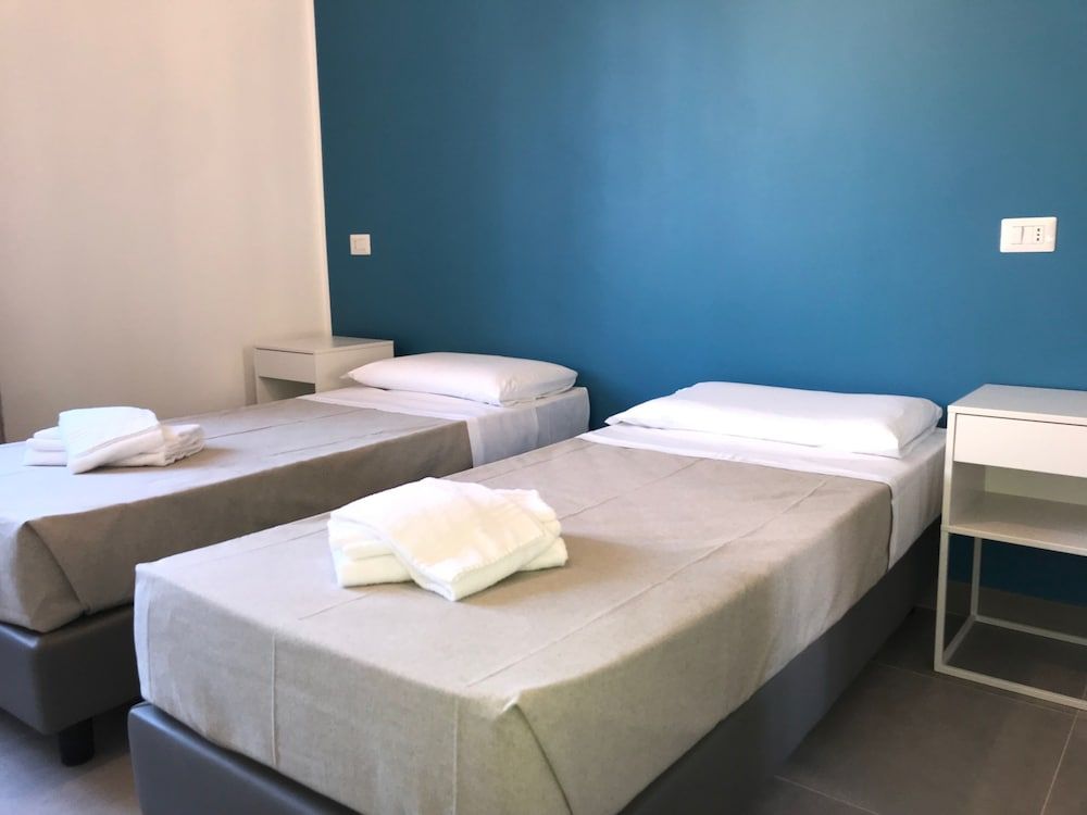 Joy Rooms Grand Double or Twin Room, City View 18