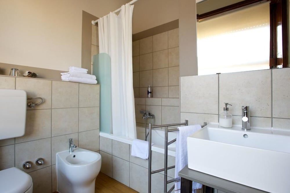 Bed più Art Double Room 6