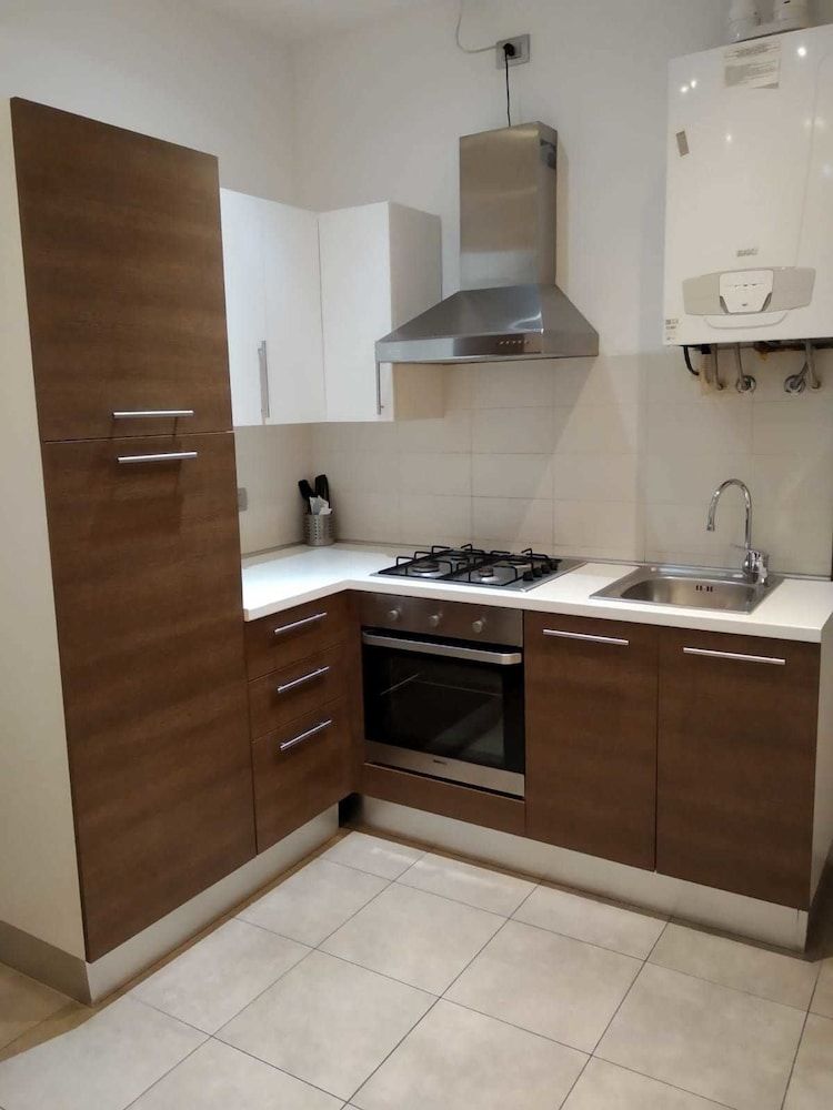 undefined Easy apartment Navigli 9