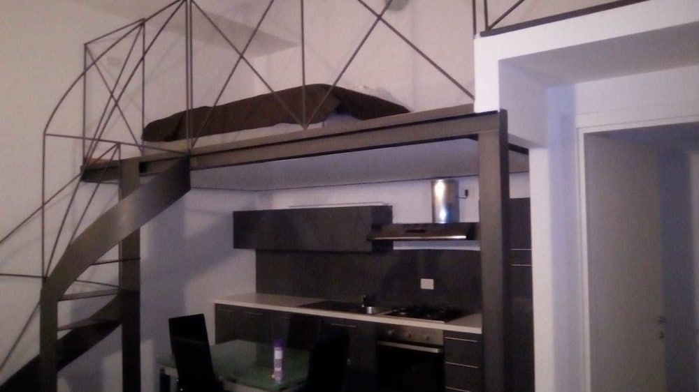 Easy apartment Navigli Apartment, 1 Bedroom 4