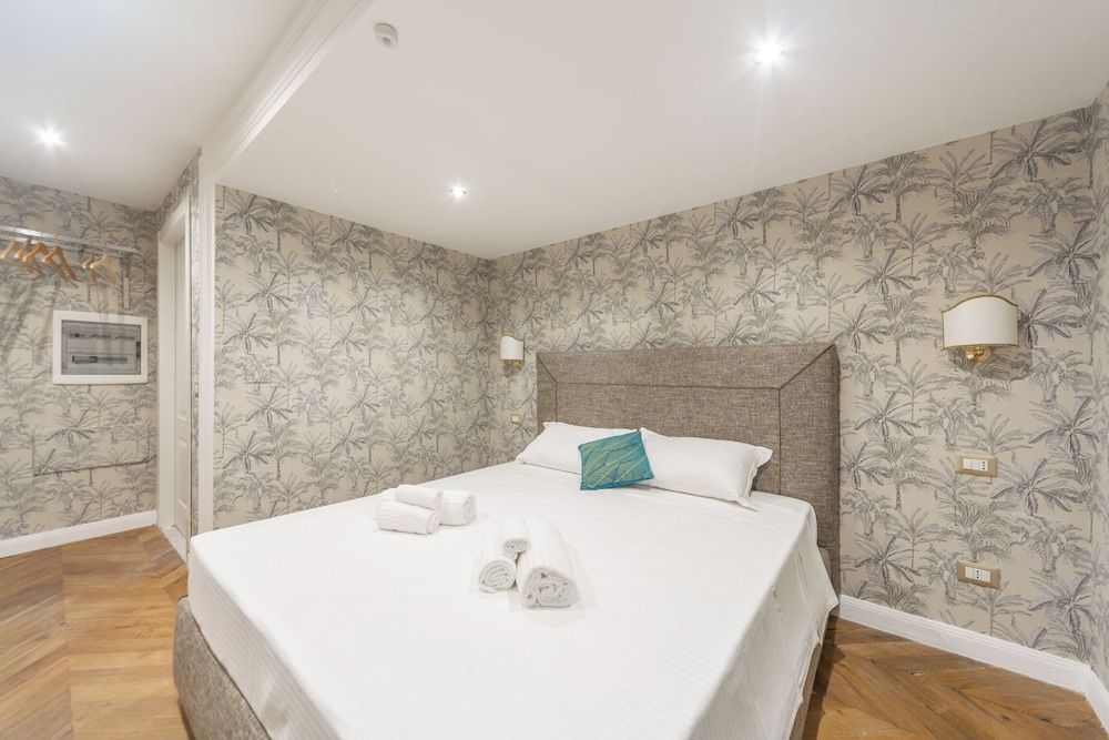 undefined Duomo Smart Suites 9