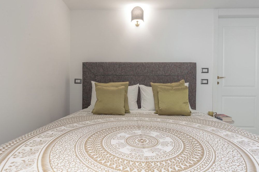 Duomo Smart Suites Luxury Suite 2