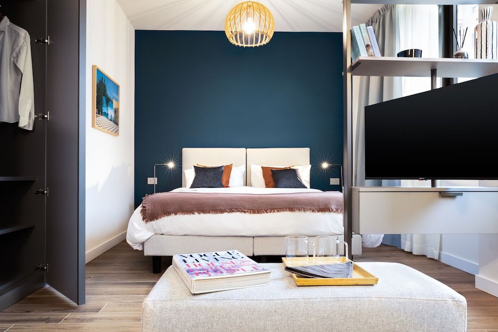 CO99 Urban Apartment 2