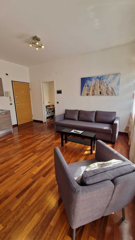 Style Homes Brera Executive Apartment 9