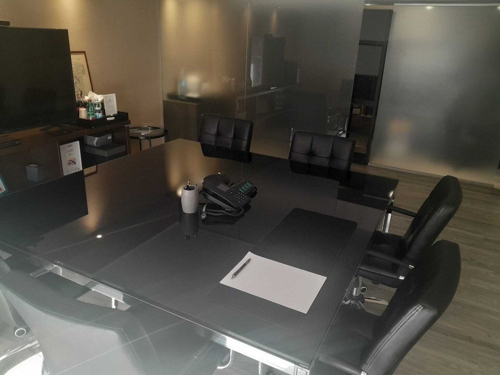 Business Centre