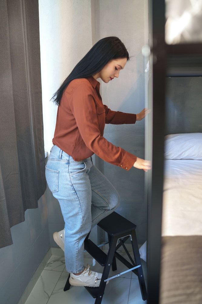 Lion University & Youth Hostel Milano Shared Dormitory, Women only, Shared Bathroom 40