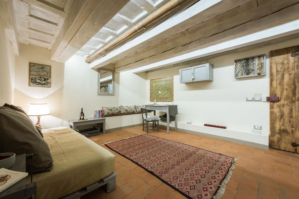 Florentapartments - Santo Spirito Apartment (Location: Via Maggio, n. 30) 5