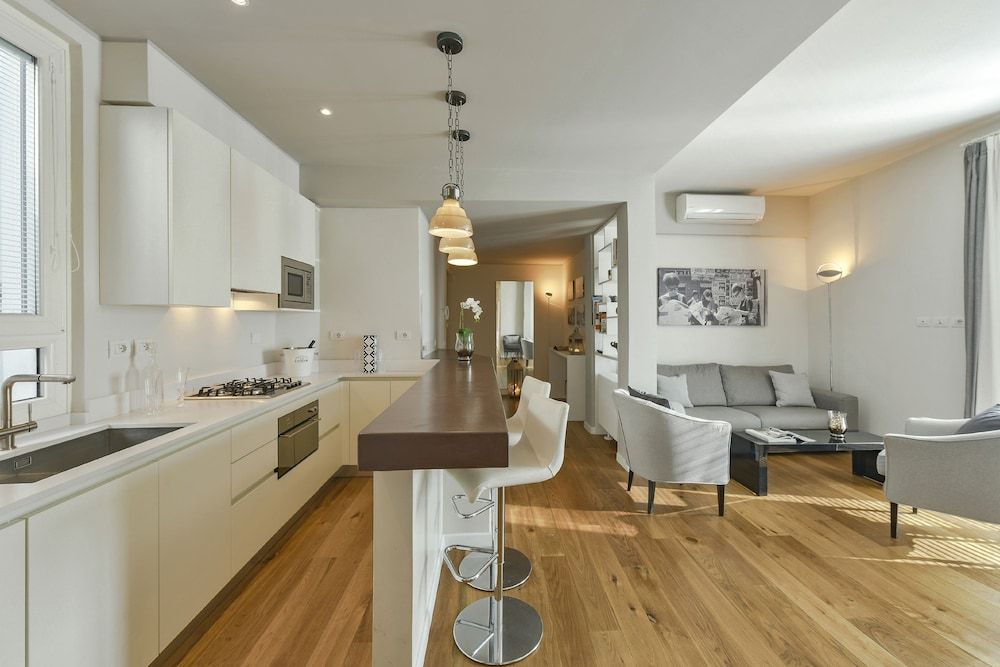 undefined Ponte Vecchio Guelfo 10