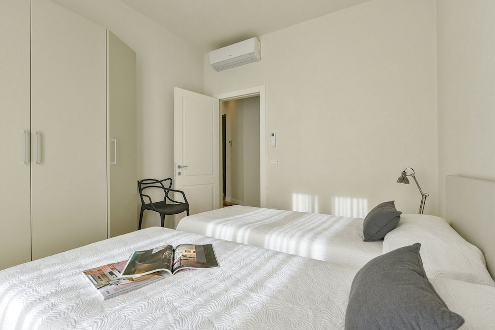 undefined Ponte Vecchio Guelfo 7