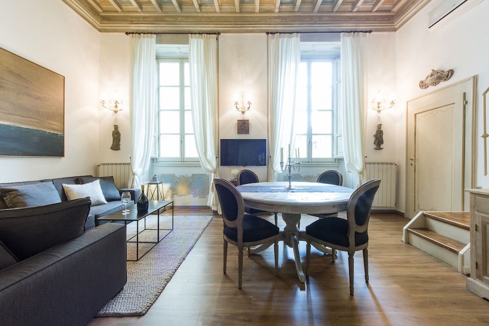 Orsanmichele View Apartment, 2 Bedrooms 12