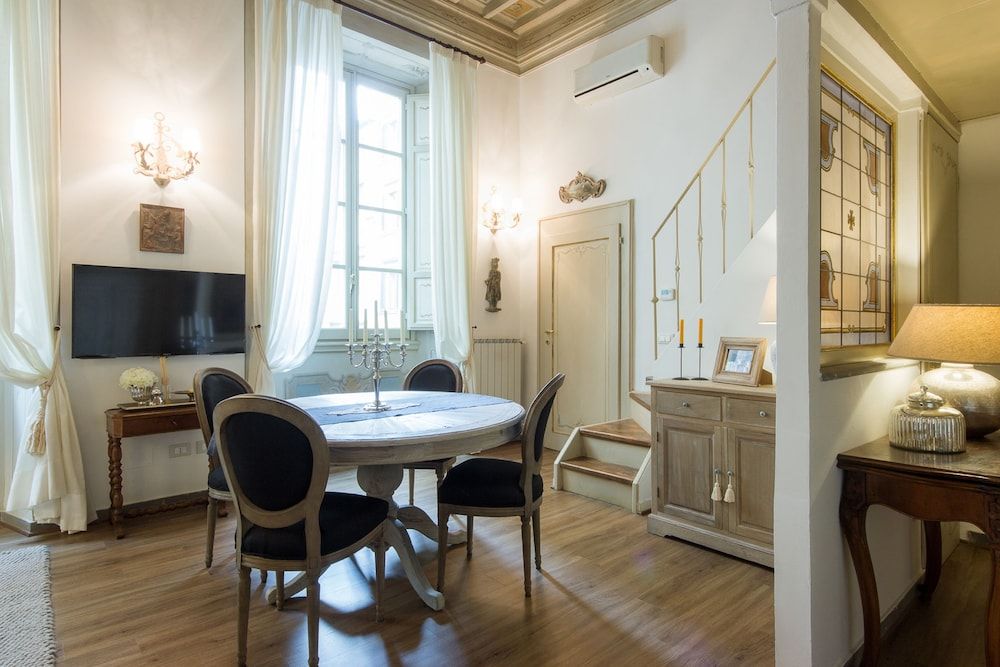 Orsanmichele View Apartment, 2 Bedrooms 13