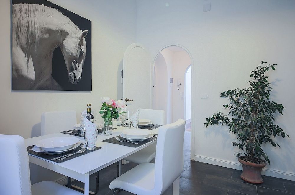 undefined Pandolfini Suite 6