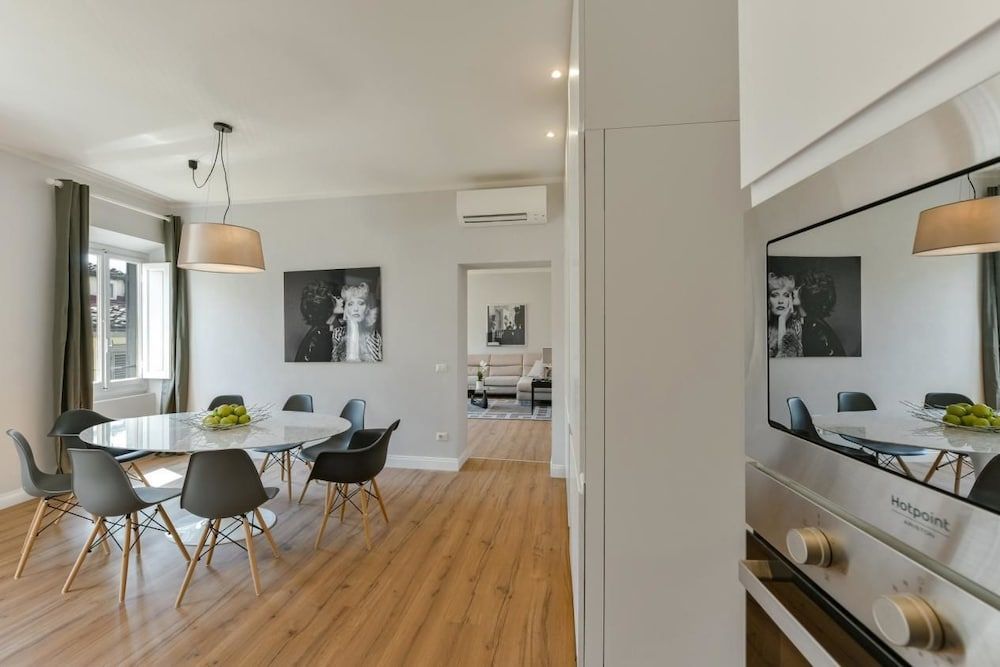 Santa Croce Deluxe Apartment, 4 Bedrooms 17