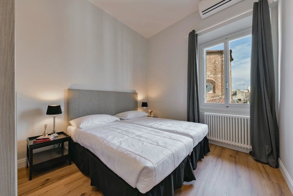 Santa Croce Deluxe Apartment, 4 Bedrooms 13