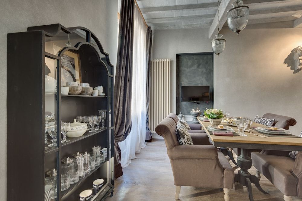 undefined Signoria Art 2