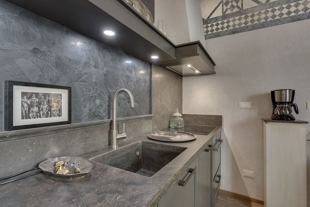 Signoria Art Apartment, 2 Bedrooms 4