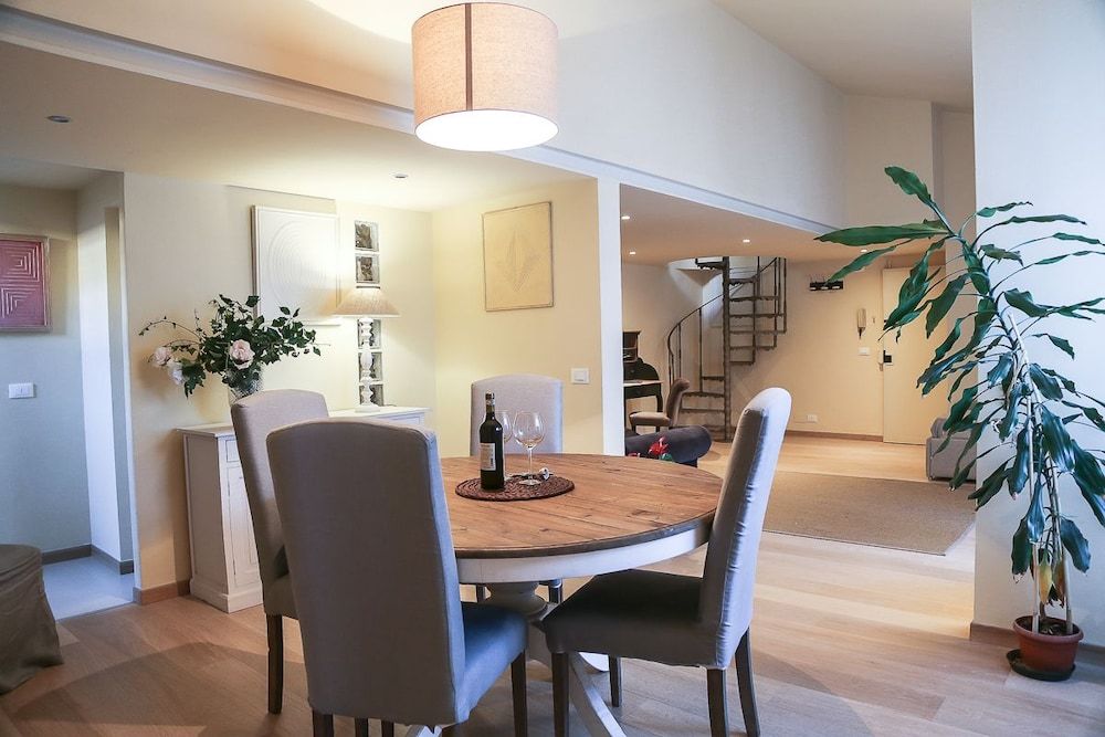 Alfani Luxury Loft Apartment, 3 Bedrooms 10