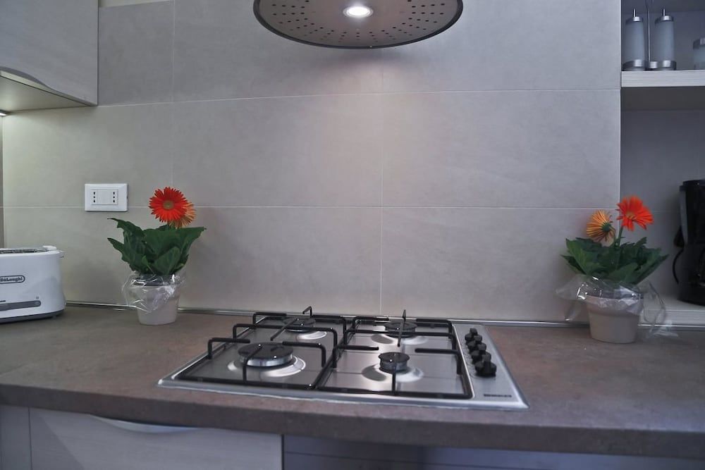 Alfani Luxury Loft Apartment, 3 Bedrooms 11