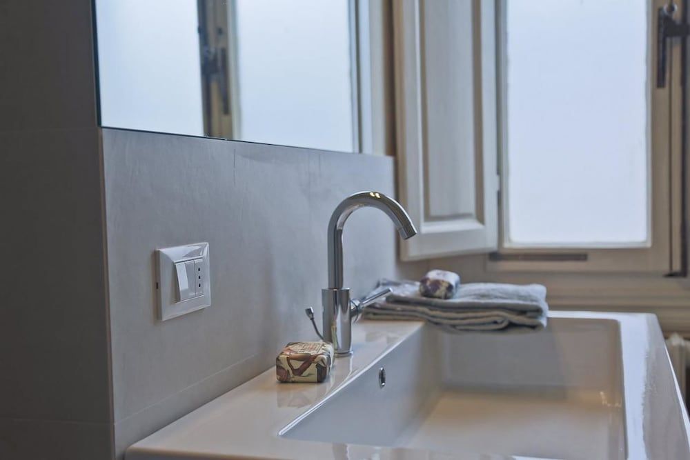 Alfani Luxury Loft Apartment, 3 Bedrooms 16