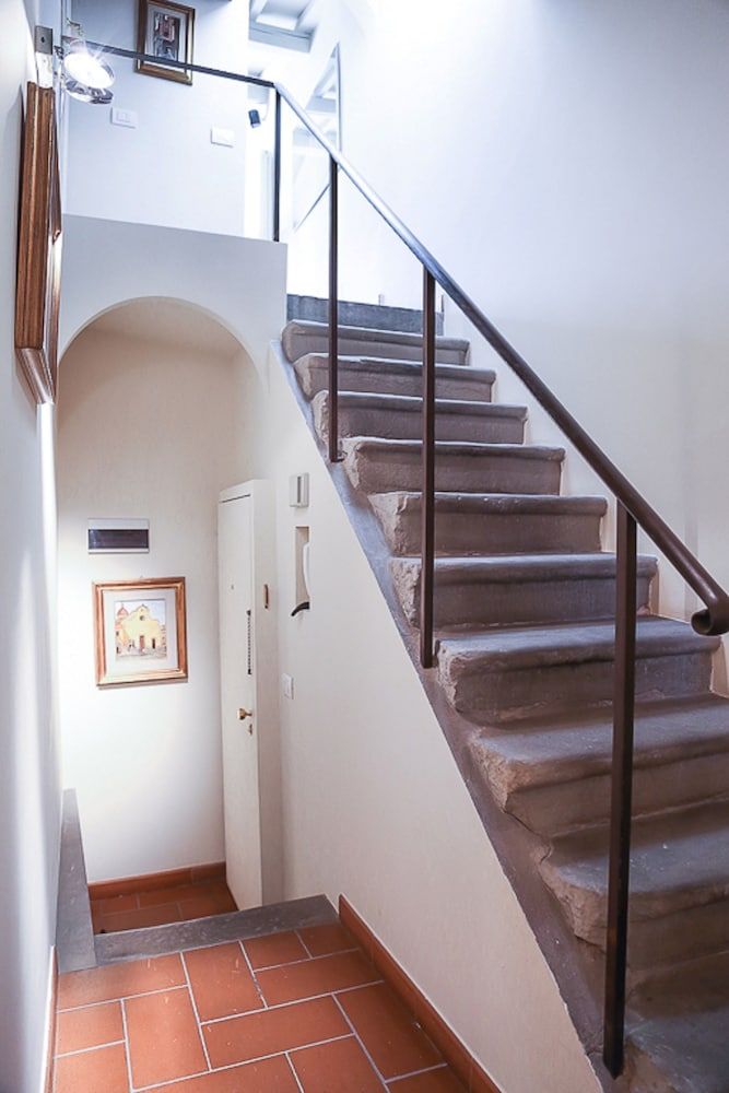 San Niccolo Terrace Apartment, 1 Bedroom 10