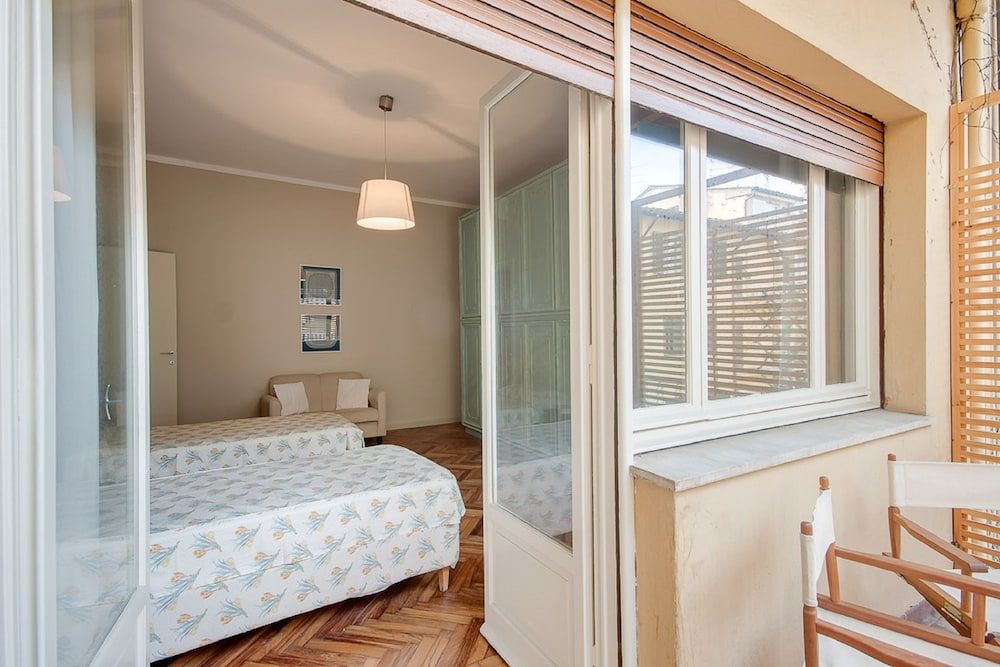 undefined Carolina 8