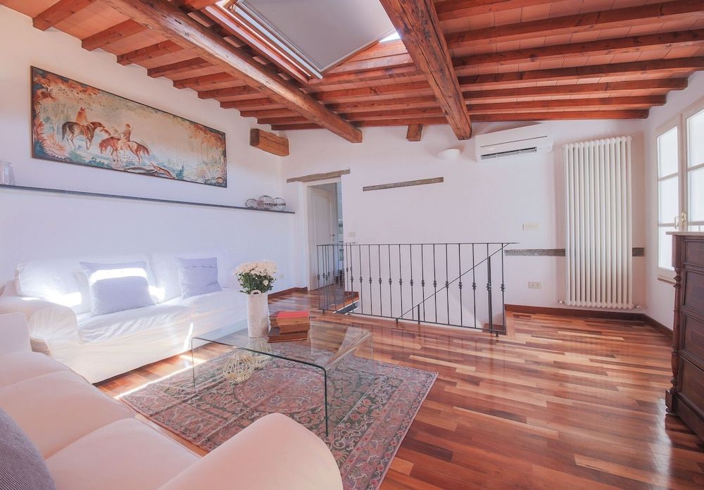undefined Carlotta's Home 4